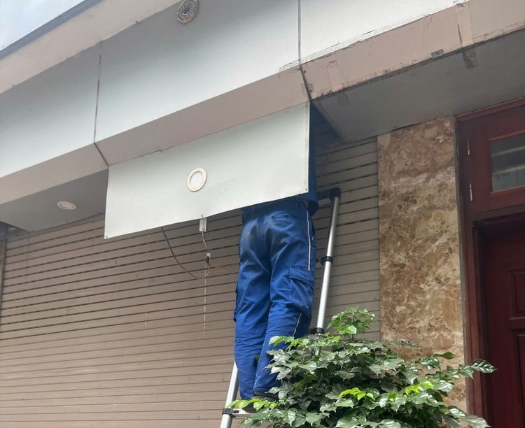 Kiểm tra kỹ lưỡng sau khi sửa chữa cửa cuốn