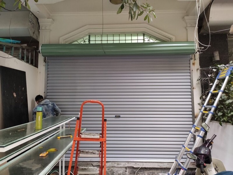 NHỮNG VẤN ĐỀ THƯỜNG GẶP KHI SỬ DỤNG CỬA CUỐN LÂU NGÀY