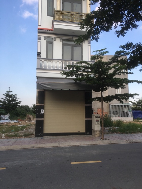 Thi công, lắp đặt cửa cuốn tấm liền