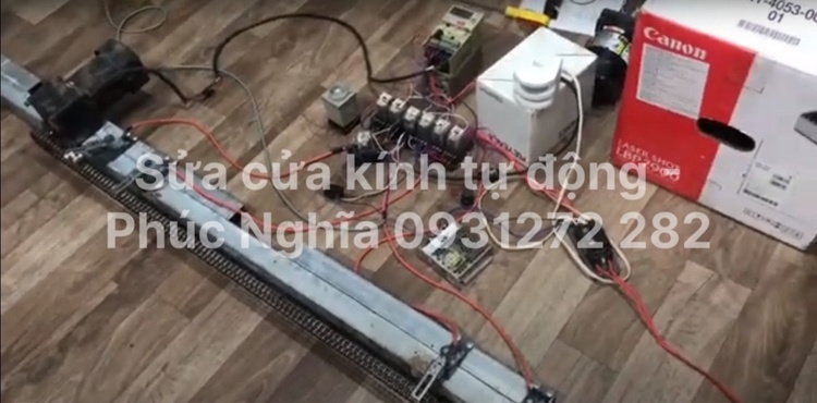 sửa cửa kính tự động biên hòa 