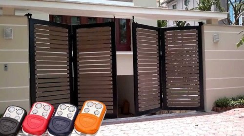 Sử dụng điều khiển tự xa cửa cuốn khe thoáng
