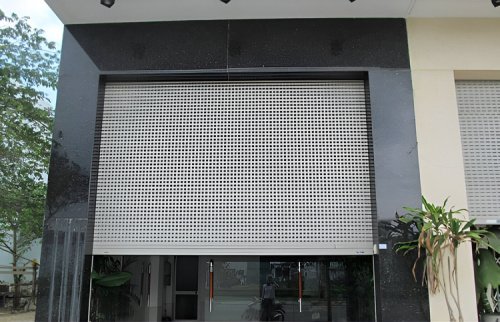 MẪU CỬA CUỐN KHE THOÁNG 