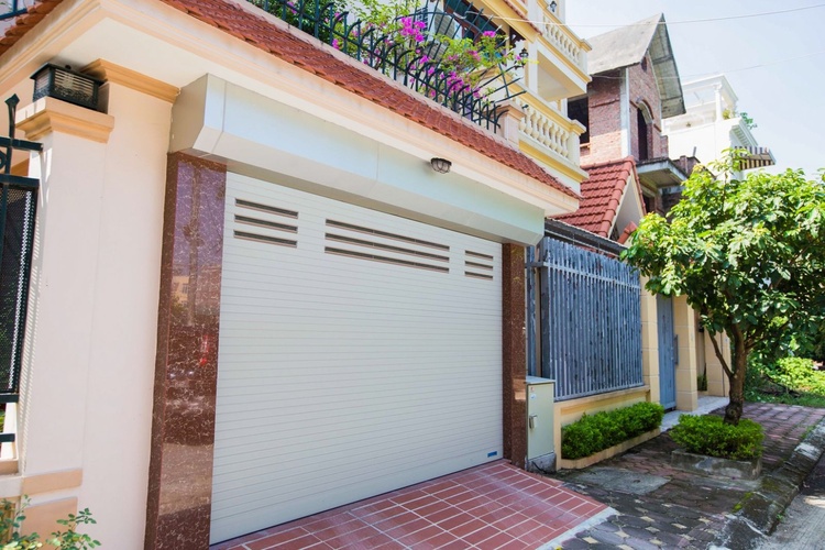 Đơn vị phân phối và lắp đặt cửa cuốn Đức