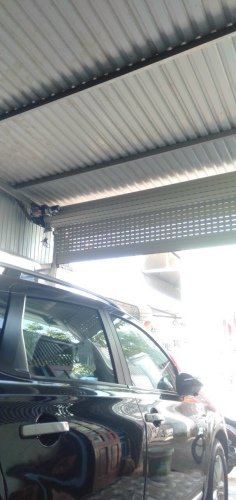 Cách để cửa cuốn tự dừng khi gặp vật cản