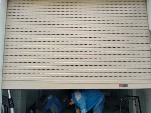 Lắp đặt cửa cuốn tại phường Tân Mai giá rẻ ở đâu? 