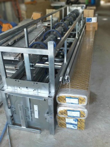 Ứng dụng cửa cuốn tự động trong thời kỳ đại dịch Covid